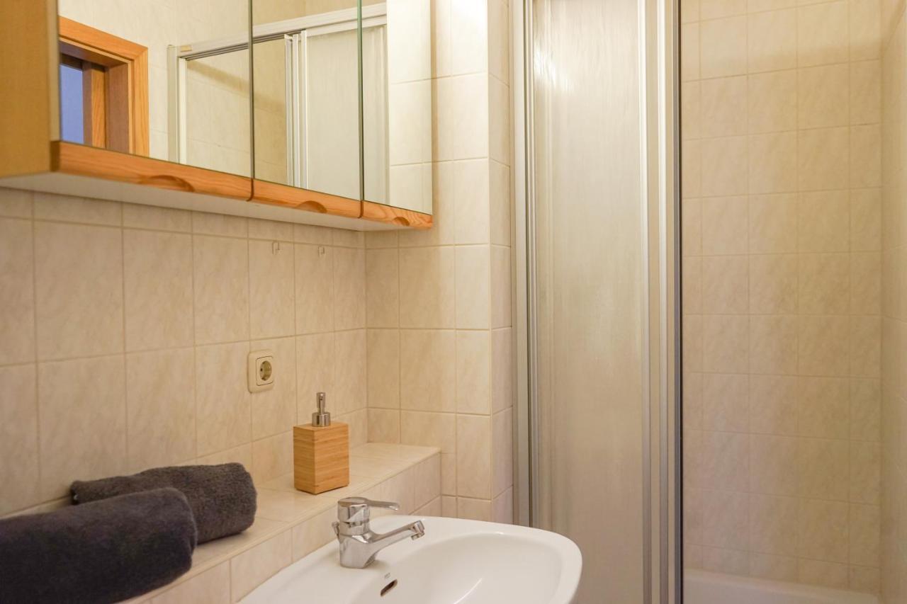 Fullhouse - Jena - H12 Apartments - Marketplace Экстерьер фото